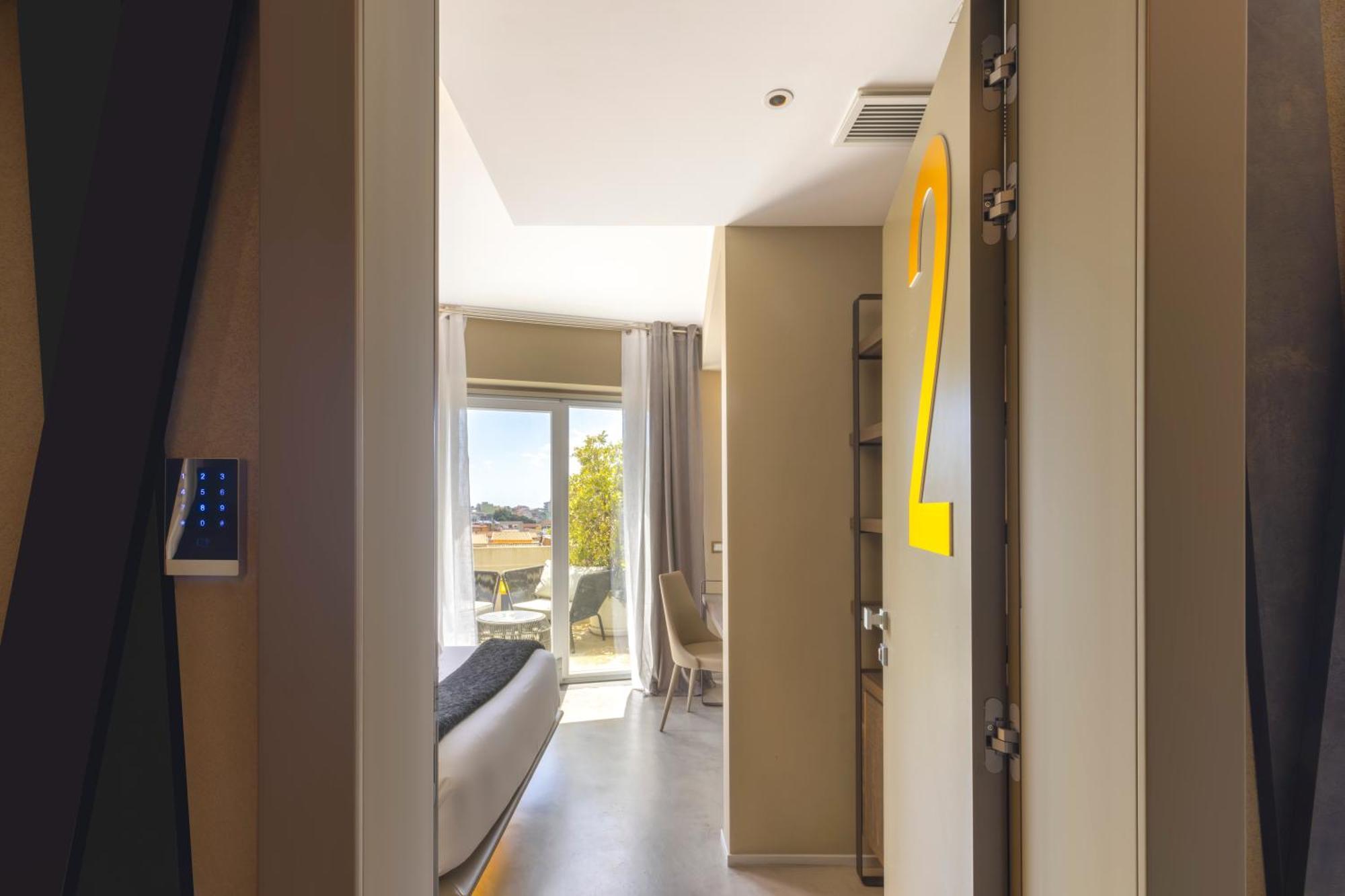 Milestone (Adults Only) Bed and Breakfast Quartu Sant'Elena Eksteriør billede