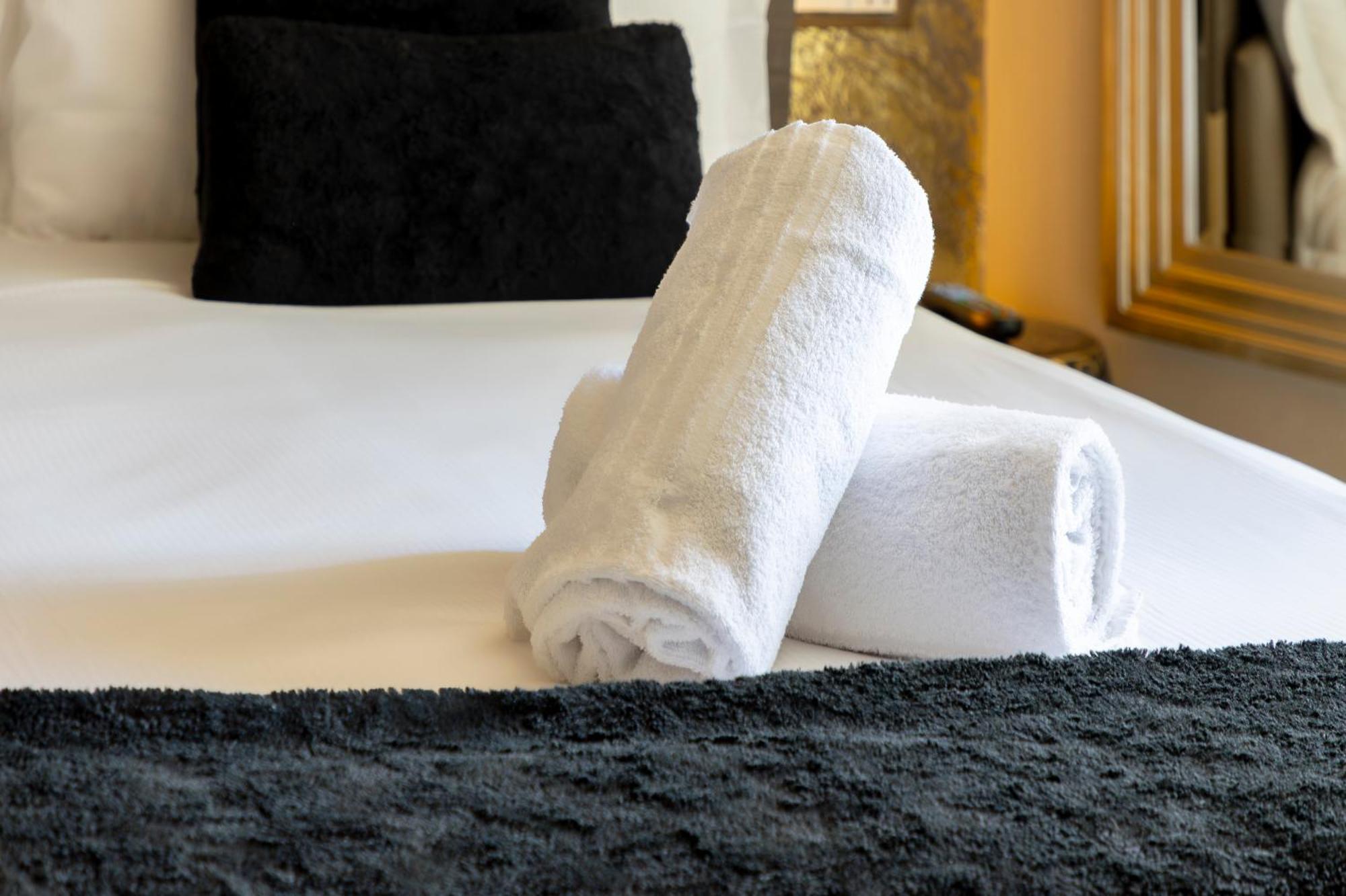 Milestone (Adults Only) Bed and Breakfast Quartu Sant'Elena Eksteriør billede
